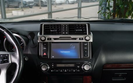 Toyota Land Cruiser Prado 150 рестайлинг 2, 2014 год, 3 475 999 рублей, 26 фотография