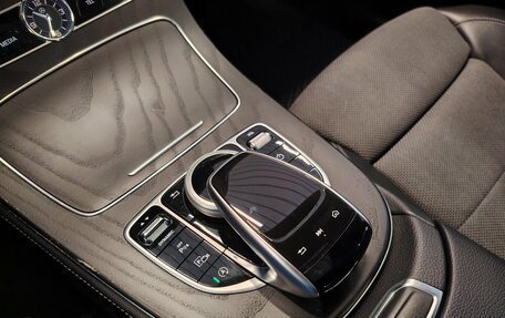 Mercedes-Benz E-Класс, 2019 год, 3 190 000 рублей, 16 фотография