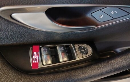 Mercedes-Benz E-Класс, 2019 год, 3 190 000 рублей, 12 фотография