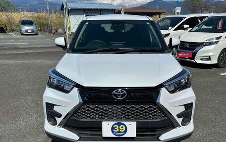 Toyota Raize I, 2023 год, 1 168 000 рублей, 2 фотография