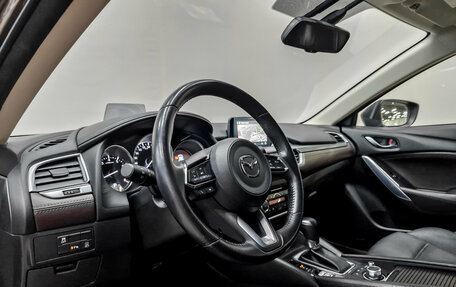 Mazda 6, 2017 год, 2 350 000 рублей, 16 фотография