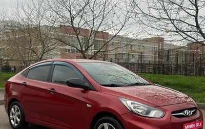 Hyundai Solaris II рестайлинг, 2013 год, 899 999 рублей, 1 фотография