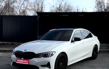 BMW 3 серия, 2019 год, 2 850 000 рублей, 1 фотография