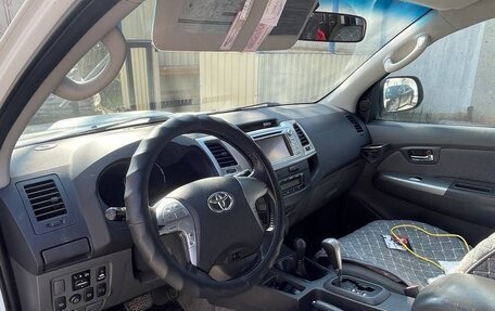 Toyota Hilux VII, 2013 год, 2 250 000 рублей, 5 фотография