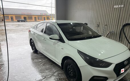 Hyundai Solaris II рестайлинг, 2018 год, 860 000 рублей, 7 фотография