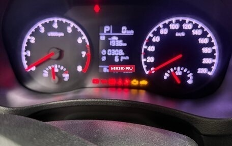 Hyundai Solaris II рестайлинг, 2018 год, 860 000 рублей, 14 фотография