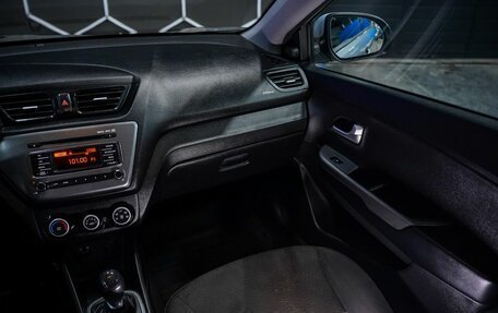 KIA Rio III рестайлинг, 2015 год, 755 000 рублей, 25 фотография