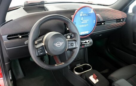 MINI Hatch, 2024 год, 4 000 000 рублей, 10 фотография