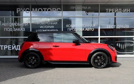 MINI Hatch, 2024 год, 4 000 000 рублей, 5 фотография