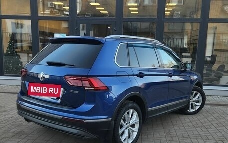Volkswagen Tiguan II, 2018 год, 2 200 000 рублей, 4 фотография