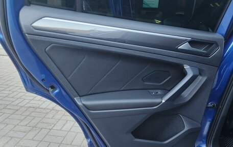 Volkswagen Tiguan II, 2018 год, 2 200 000 рублей, 16 фотография