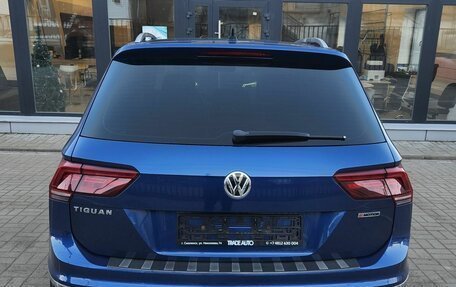 Volkswagen Tiguan II, 2018 год, 2 200 000 рублей, 20 фотография