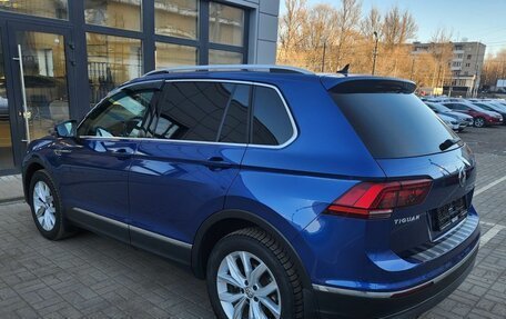 Volkswagen Tiguan II, 2018 год, 2 200 000 рублей, 26 фотография