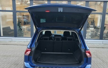 Volkswagen Tiguan II, 2018 год, 2 200 000 рублей, 21 фотография