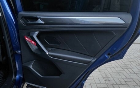 Volkswagen Tiguan II, 2018 год, 2 200 000 рублей, 22 фотография