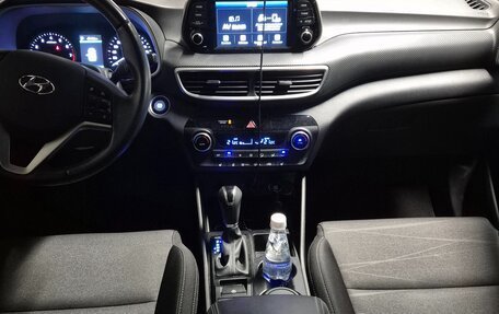 Hyundai Tucson III, 2019 год, 2 100 000 рублей, 4 фотография