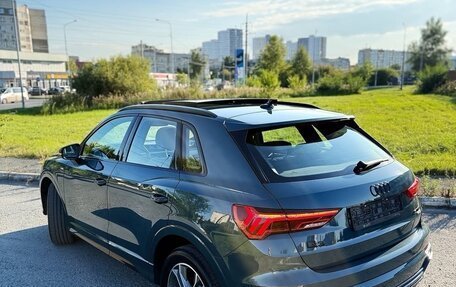 Audi Q3, 2022 год, 2 400 000 рублей, 3 фотография