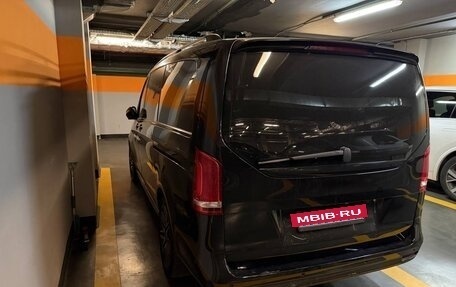Mercedes-Benz V-Класс, 2022 год, 7 300 000 рублей, 6 фотография