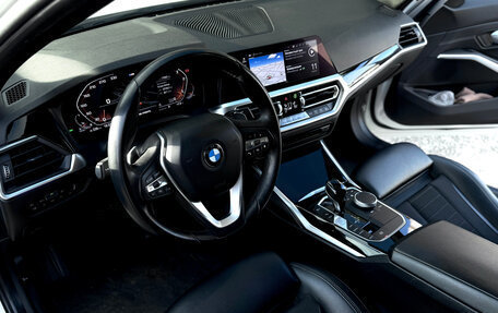 BMW 3 серия, 2019 год, 2 850 000 рублей, 20 фотография