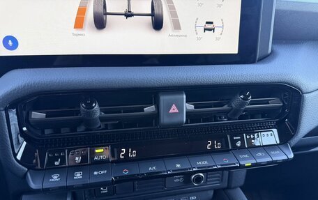 Toyota Land Cruiser Prado, 2024 год, 9 500 000 рублей, 16 фотография