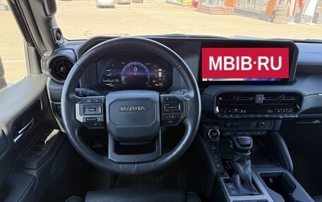 Toyota Land Cruiser Prado, 2024 год, 9 500 000 рублей, 12 фотография