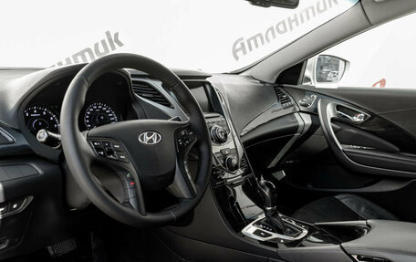 Hyundai Grandeur, 2012 год, 1 350 000 рублей, 11 фотография