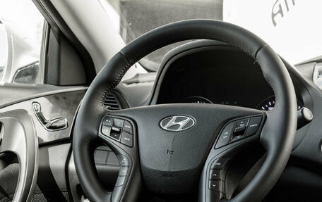 Hyundai Grandeur, 2012 год, 1 350 000 рублей, 15 фотография