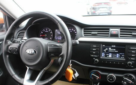 KIA Rio III рестайлинг, 2017 год, 1 380 000 рублей, 19 фотография