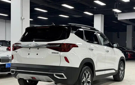 KIA Seltos I, 2023 год, 1 886 000 рублей, 4 фотография