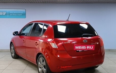 KIA cee'd I рестайлинг, 2011 год, 812 000 рублей, 7 фотография