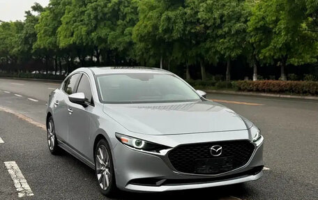 Mazda 3, 2023 год, 1 718 000 рублей, 2 фотография