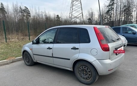 Ford Fiesta, 2005 год, 210 000 рублей, 4 фотография