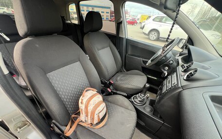 Ford Fiesta, 2005 год, 210 000 рублей, 8 фотография