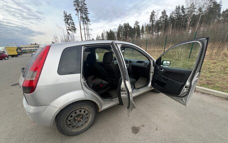 Ford Fiesta, 2005 год, 210 000 рублей, 9 фотография