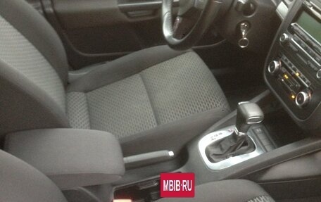 Volkswagen Jetta VI, 2010 год, 400 000 рублей, 14 фотография
