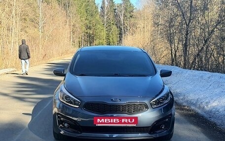 KIA cee'd III, 2015 год, 1 200 000 рублей, 2 фотография