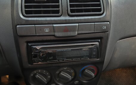 Hyundai Accent II, 2005 год, 300 000 рублей, 10 фотография