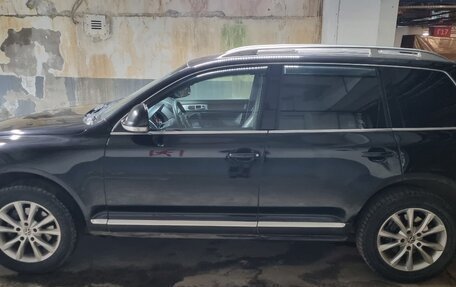 Volkswagen Touareg III, 2008 год, 900 000 рублей, 3 фотография
