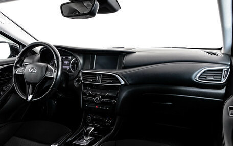 Infiniti Q30, 2017 год, 1 700 000 рублей, 11 фотография