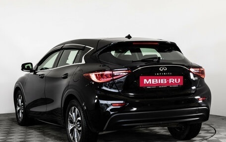 Infiniti Q30, 2017 год, 1 700 000 рублей, 9 фотография