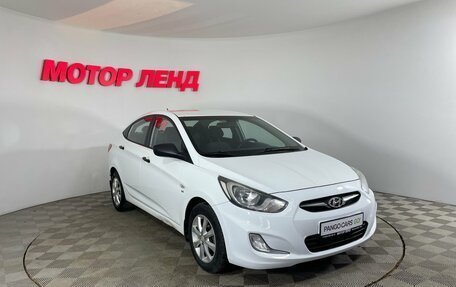 Hyundai Solaris II рестайлинг, 2013 год, 710 000 рублей, 3 фотография