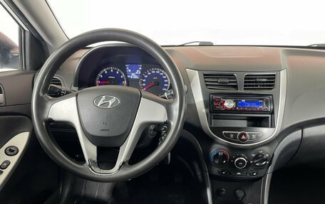 Hyundai Solaris II рестайлинг, 2013 год, 710 000 рублей, 12 фотография