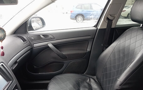 Skoda Octavia, 2010 год, 700 000 рублей, 9 фотография