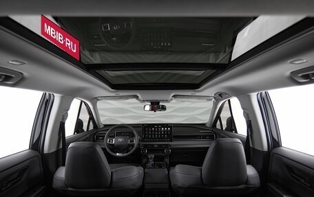 Toyota RAV4, 2026 год, 4 680 000 рублей, 21 фотография