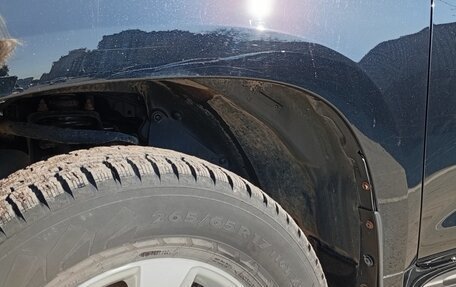 Toyota Land Cruiser Prado 150 рестайлинг 2, 2019 год, 6 300 000 рублей, 3 фотография