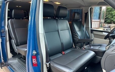 Volkswagen Caravelle T6 рестайлинг, 2018 год, 2 680 000 рублей, 14 фотография