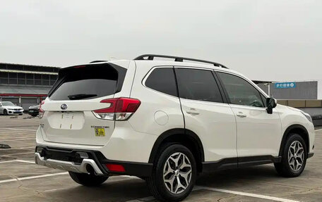 Subaru Forester, 2023 год, 3 268 000 рублей, 7 фотография