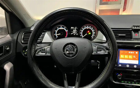 Skoda Rapid II, 2023 год, 1 443 000 рублей, 8 фотография