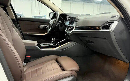 BMW 3 серия, 2023 год, 3 122 000 рублей, 9 фотография