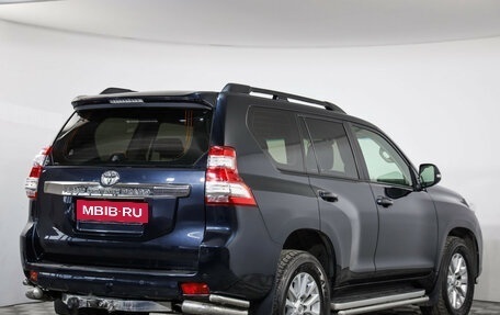 Toyota Land Cruiser Prado 150 рестайлинг 2, 2014 год, 3 499 000 рублей, 5 фотография